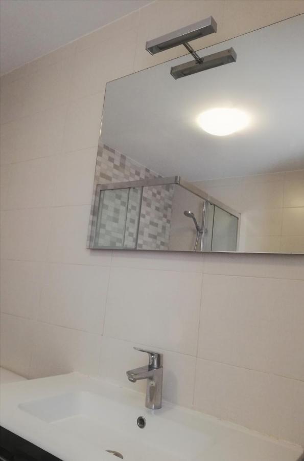נרחה Verdemar Apartment With Sea View And Garden מראה חיצוני תמונה