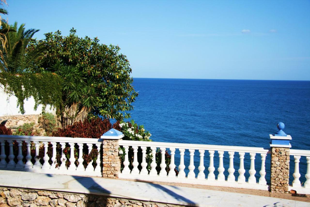 נרחה Verdemar Apartment With Sea View And Garden מראה חיצוני תמונה